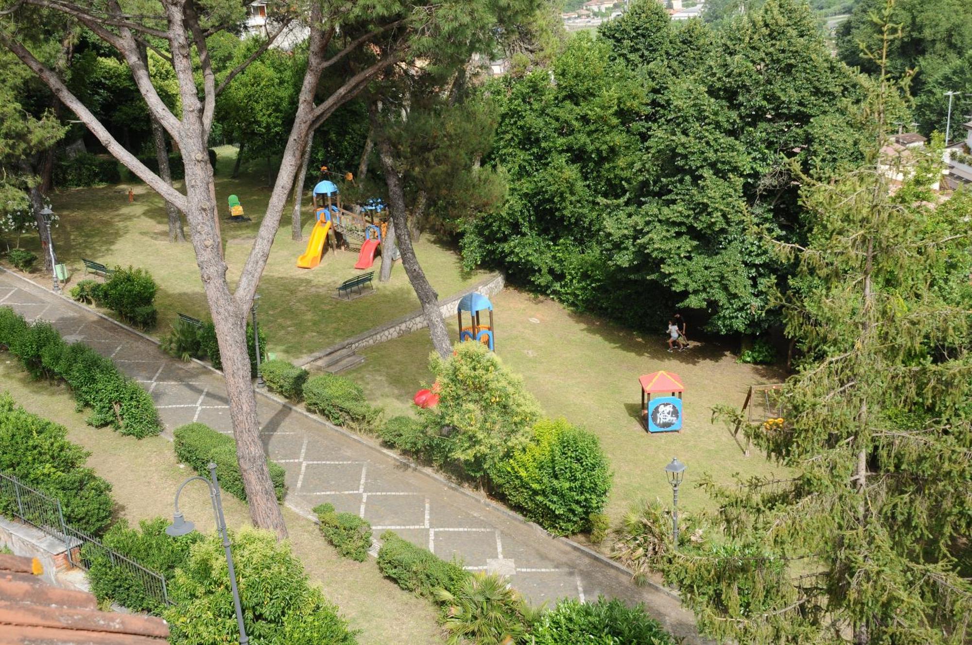 Hotel La Villa Ceccano Buitenkant foto